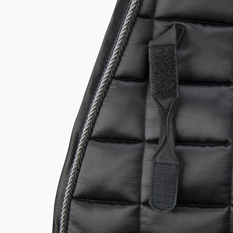 "Eltar Satin" nyeregalátét