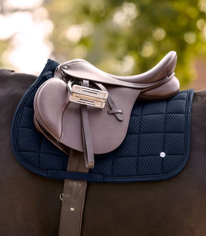 "Breath Performance" nyeregalátét