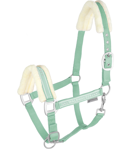 "Elegant" szőrmés kötőfék