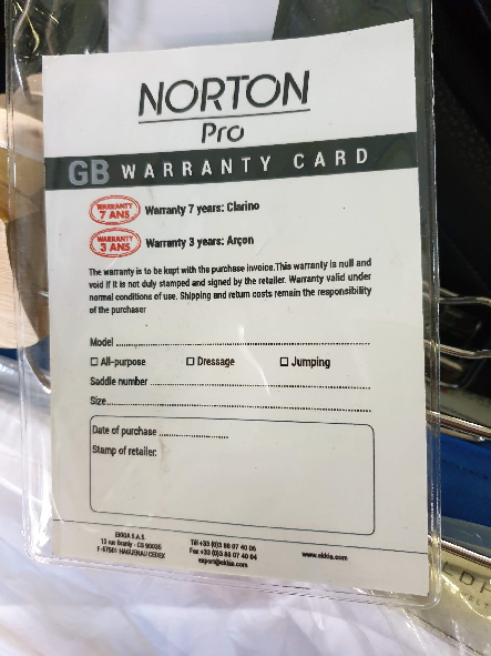 Norton Pro "Dressage" nyereg 18", 7 év garanciával
